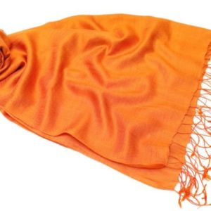 Апельсиновый шарф-палантин  Шелковая нега