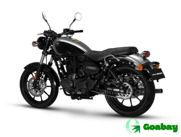 Motorcycle QJ Motor SRC 500 - Image 2